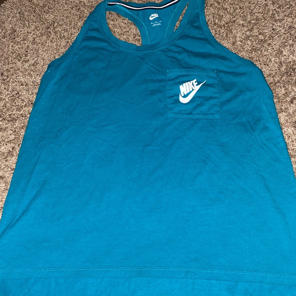 Nike XL Womens racerback tank top
